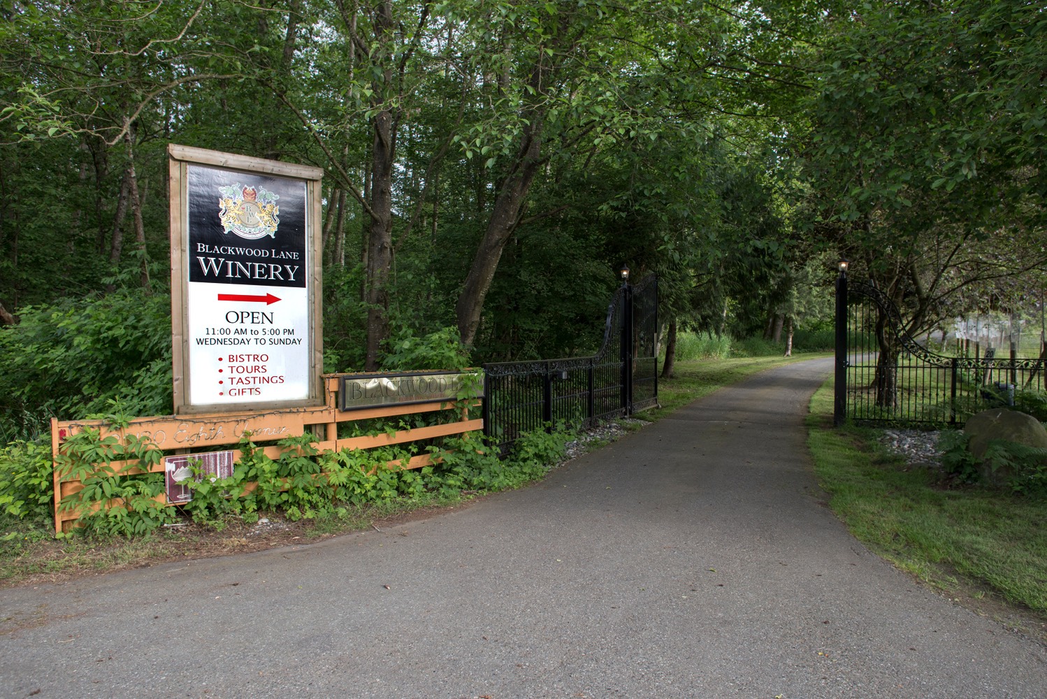 Blackwood Lane Winery Gates